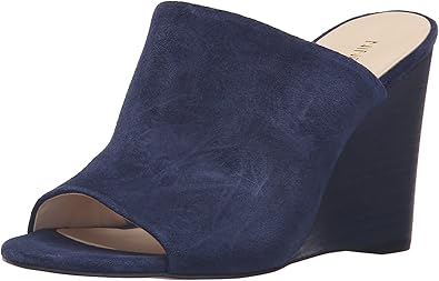 nine west suede wedges