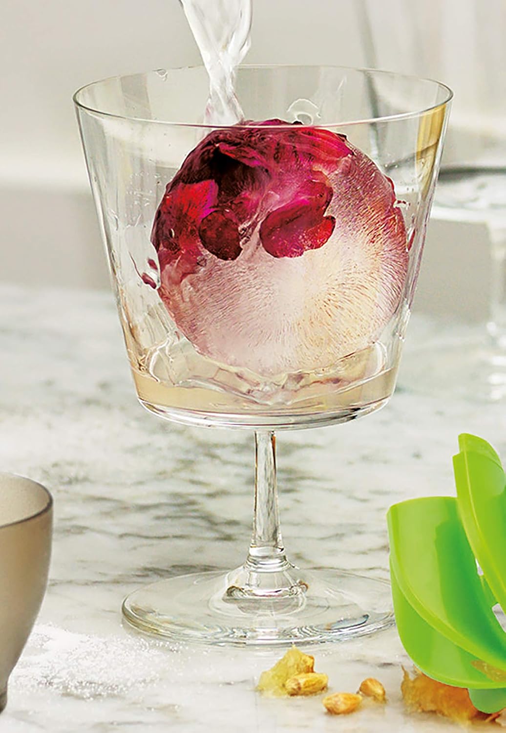 Tovolo Sphere Ice Molds - Set of 2: Ice Cube Molds: Kitchen & Dining