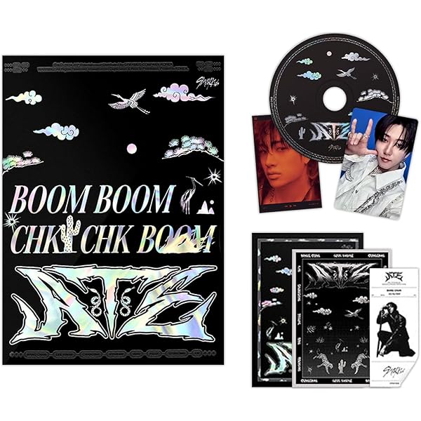Stray Kids - Karma - Compact Version - incl. Envelope + 8pc