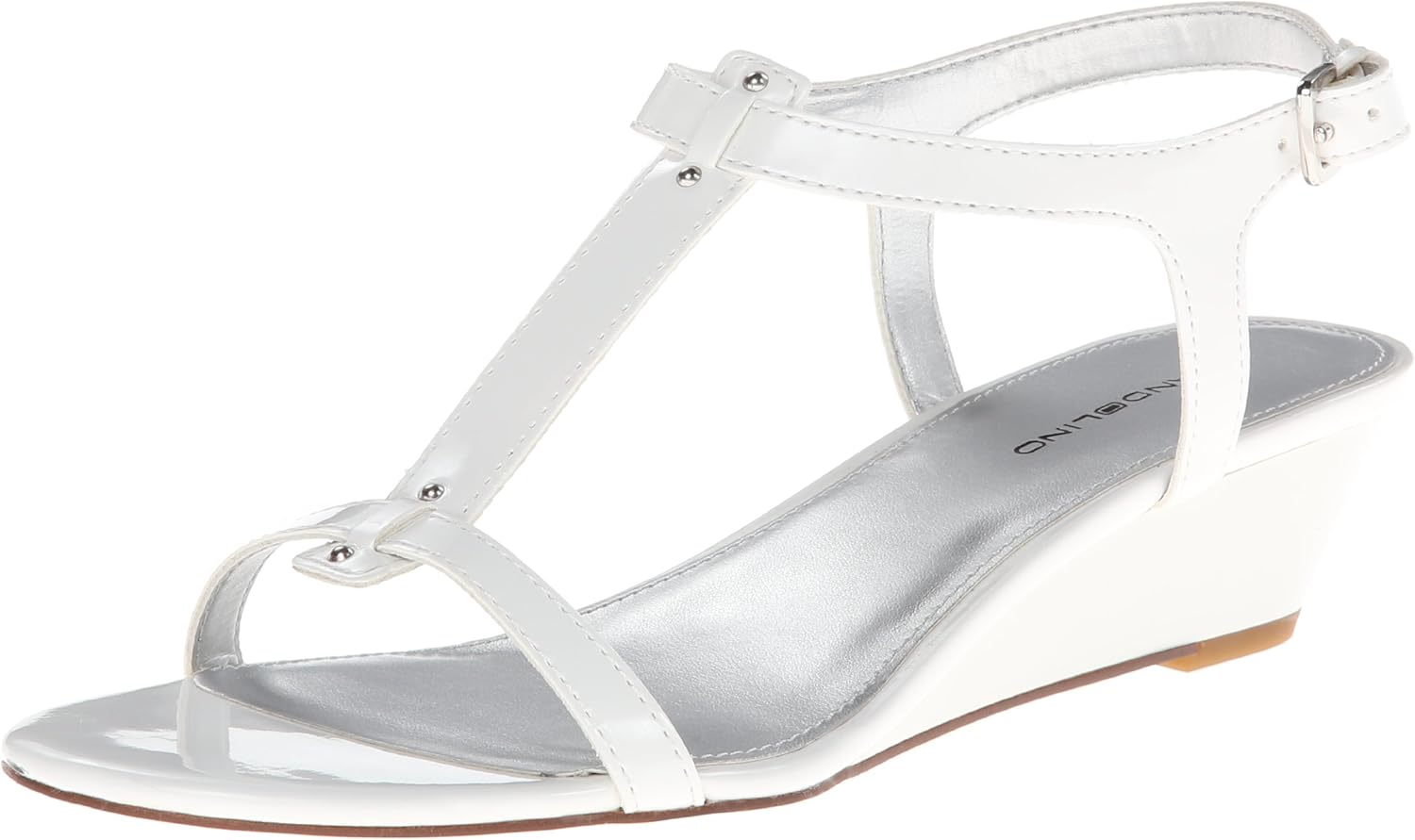 bandolino white sandals