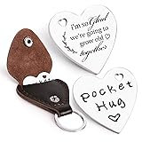 Qunrwe Pocket Hug Token & Leather