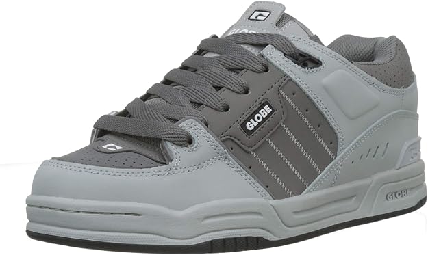 globe fusion dusty olive black