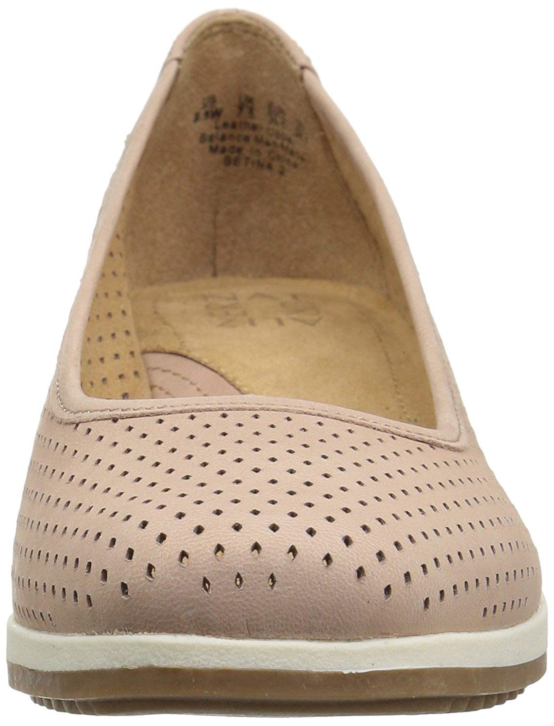 Naturalizer Women's Betina Wedge Pumps - Image 3
