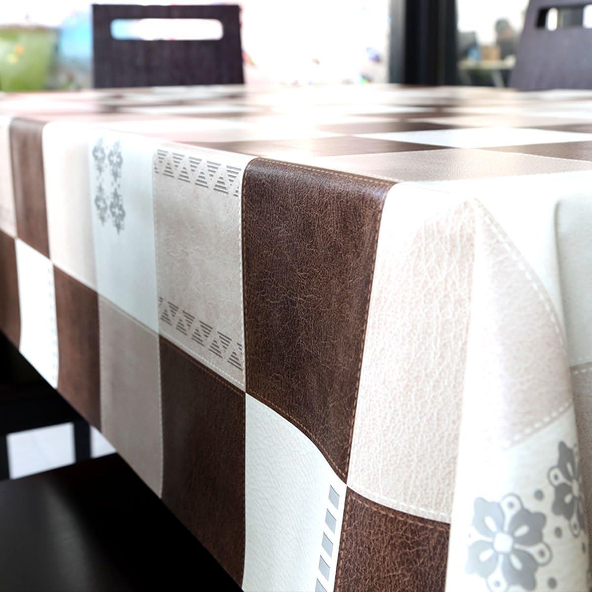 Best table cloth dinner table
