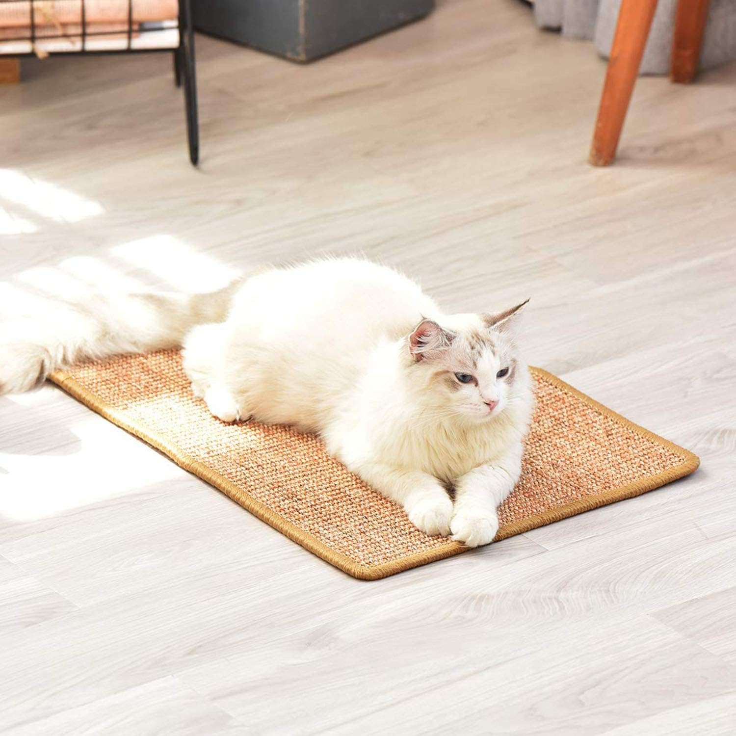 Liyahog Cat Scratcher Mat, Natural Sisal Scratching Pad, Anti-Slip Cat Scratch Rug Sleeping Carpet for Cat Grinding Claws & Protecting Furniture : Pet Supplies
