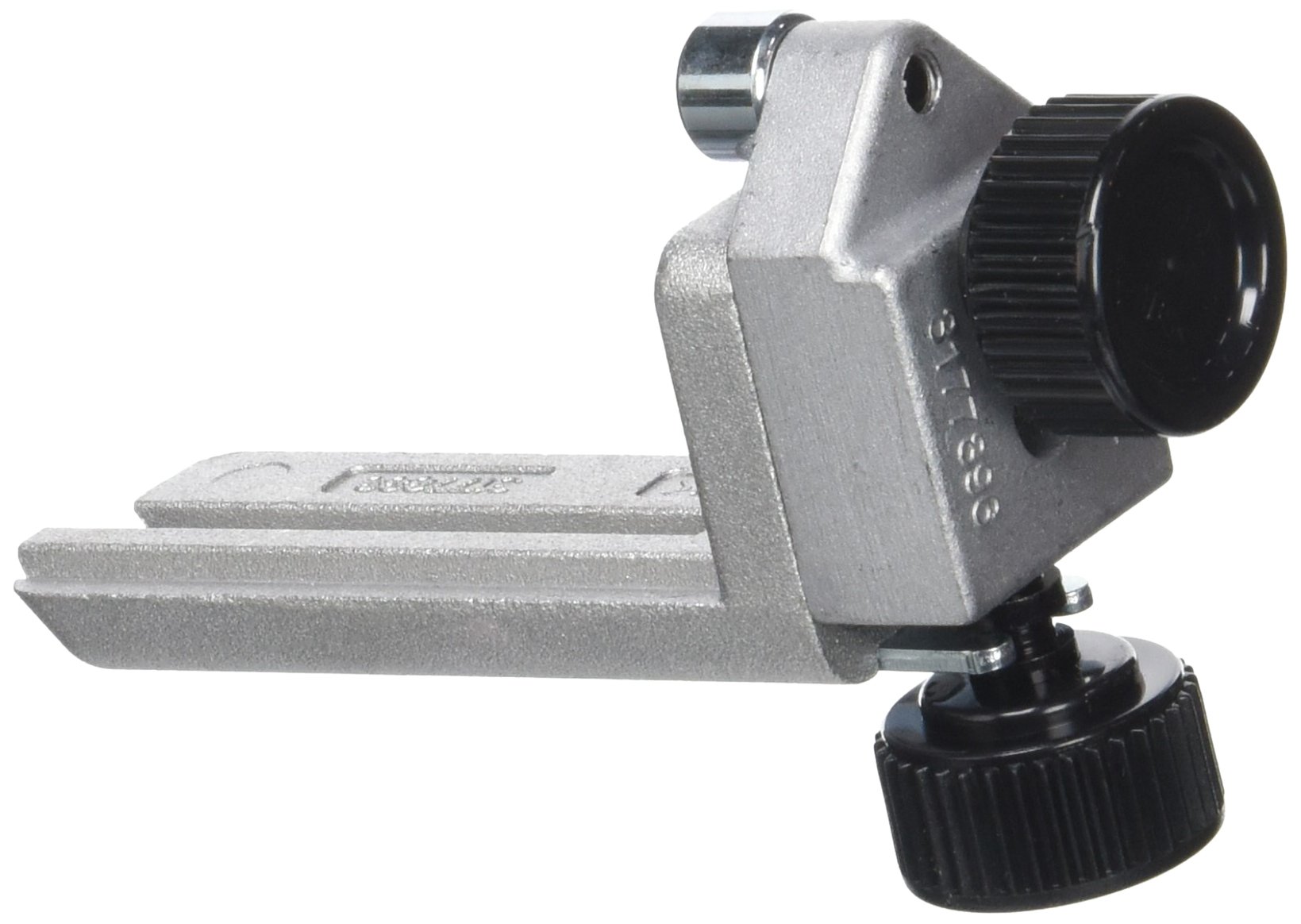 Makita 122703–7 – Trimmer Guide Type 1 for Models 3707/FC, 3709, 3710