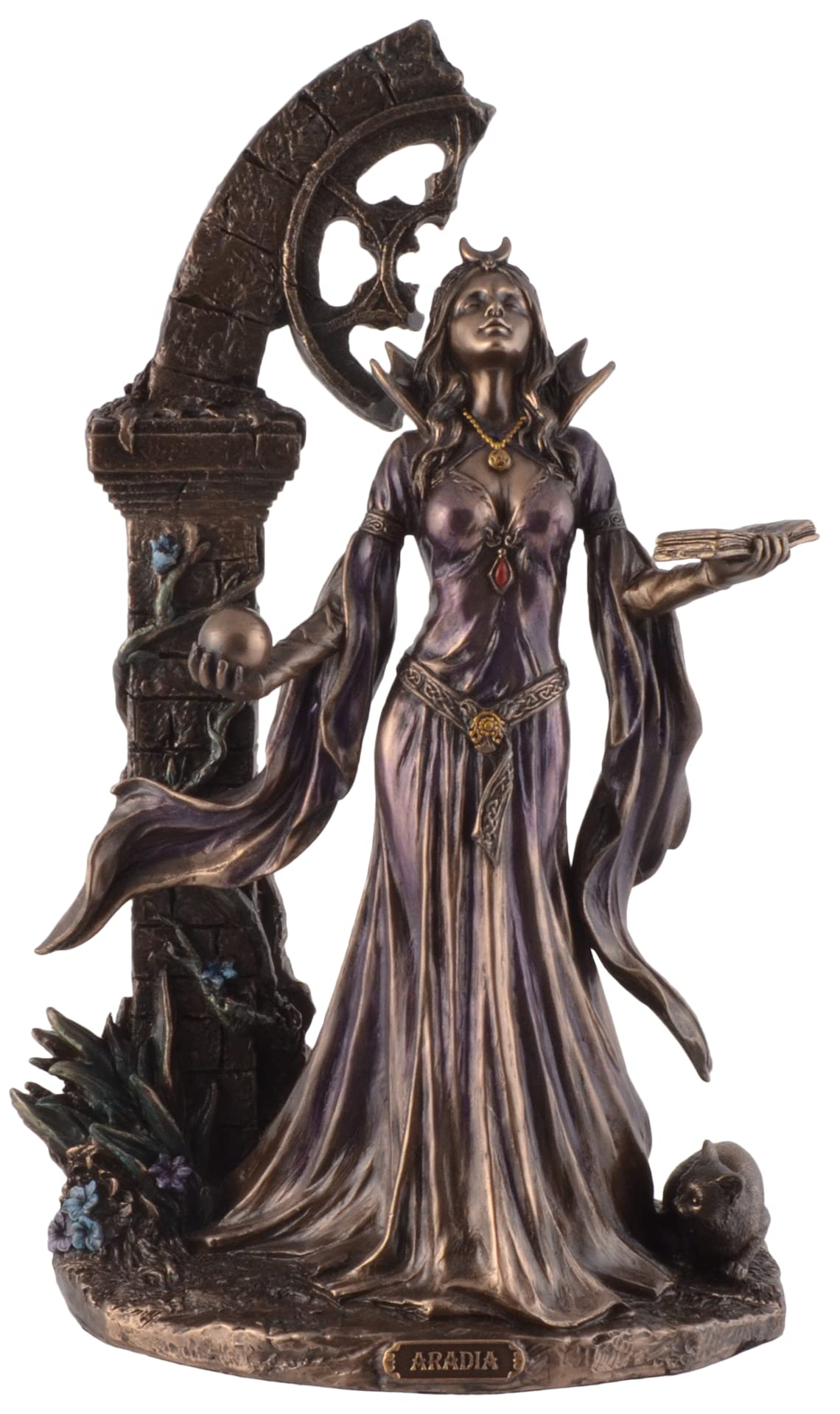 Aradia, Wiccake Queen of the Witches - by Veronese