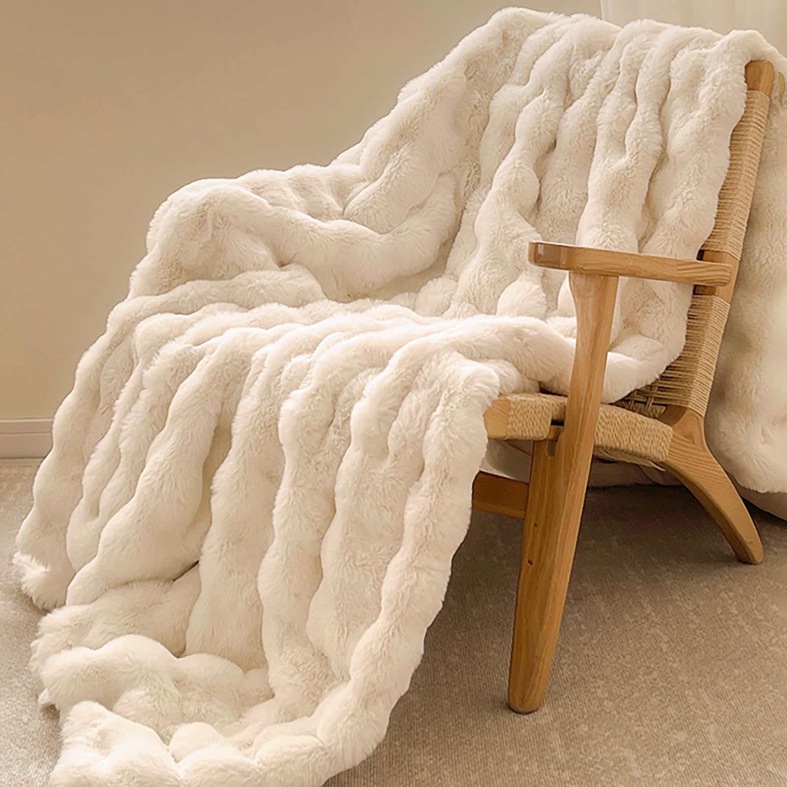Faux Rabbit Fur Throw Blanket, Luxury Soft Warm Bubble Blanket for Bed, Couch, Sofa, Beige, 152 X 203 CM