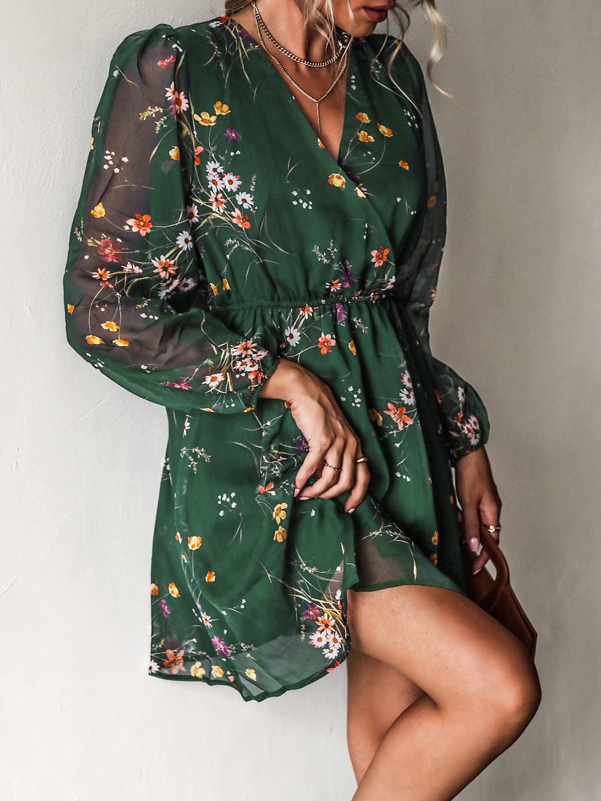 CUPSHE Women's Mini Dress Floral Print V Neck Long Peasant Sleeves Chiffon A-Line Flowy Short Dress Green, XL - Image 6