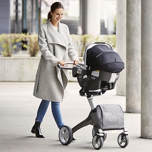 Stokke PIPA by Nuna Car Seat, Black Ergonomic Design