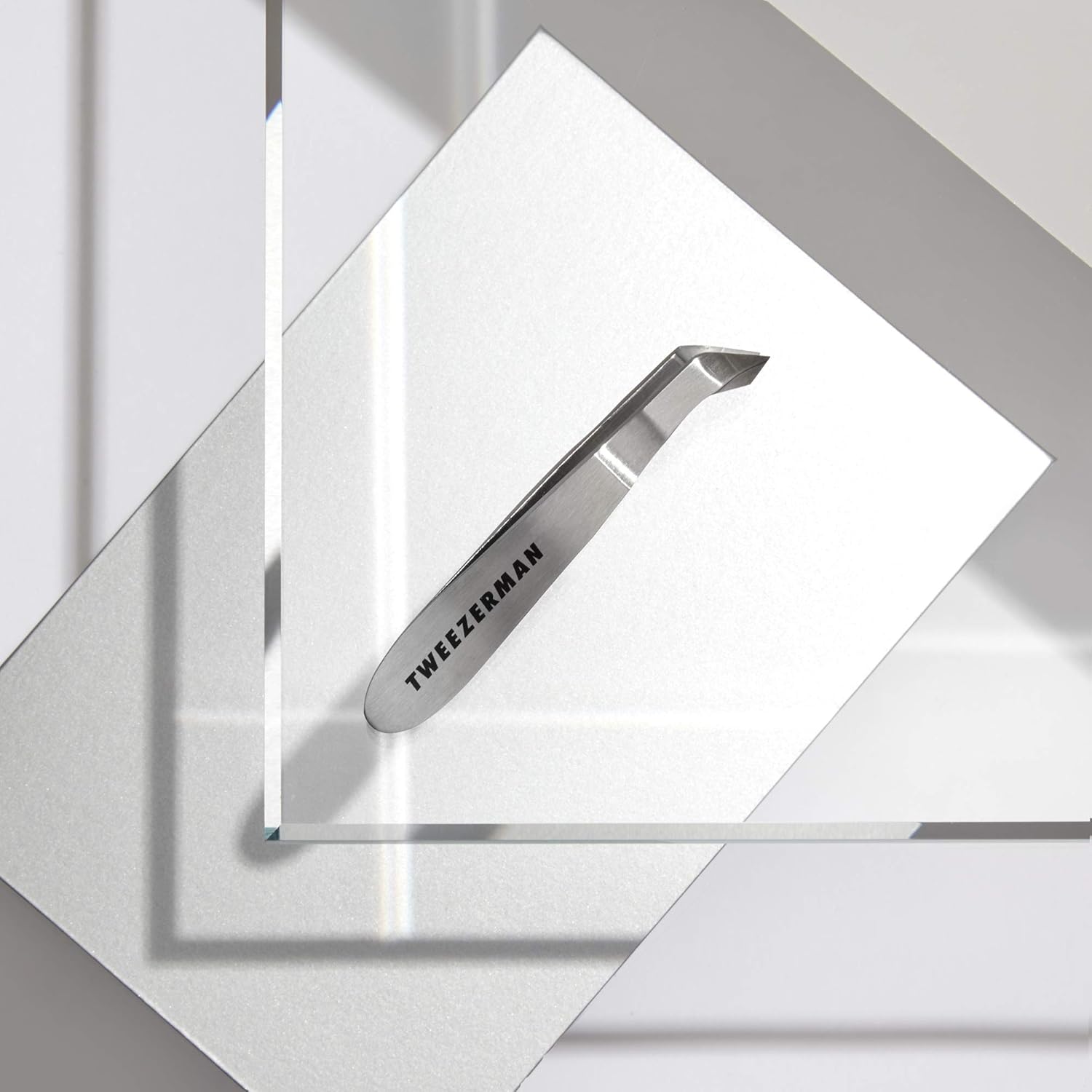 Tweezerman Men's Mini Hangnail Squeeze Snip Nipper: Beauty