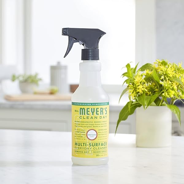 MRS. MEYER’S CLEAN DAY ALL-PURPOSE CLEANER SPRAY, HONEYSUCKLE, 16 FL. OZ