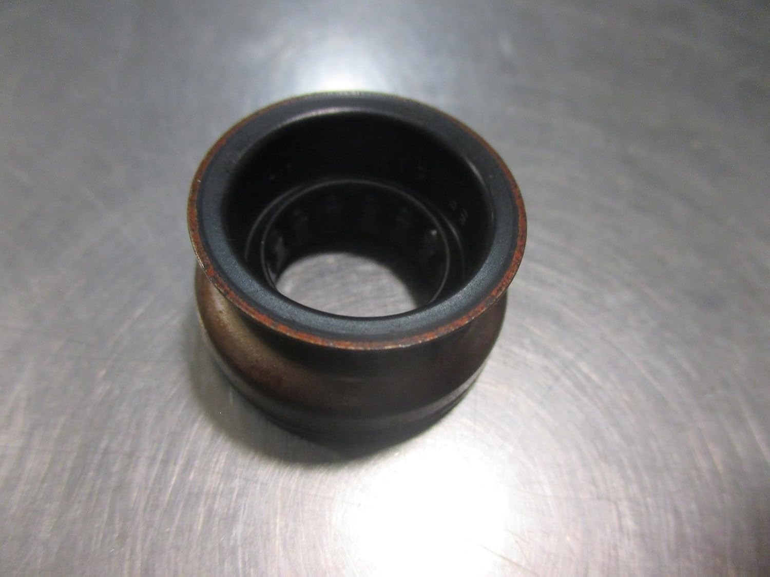 Amazon.com: New OEM Mazda manual transmission shifter linkage seal  F401-17-131A: Automotive