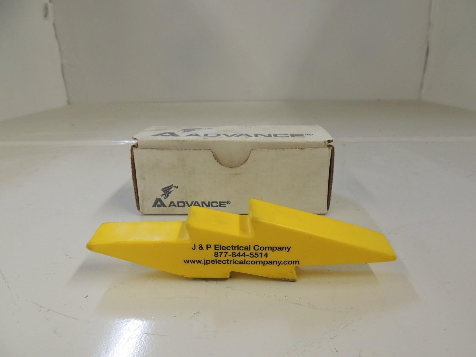 High Pressure Sodium Ballast Ignitor, 400 Max. Lamp Watts, Max. 2 ft. Ignitor to Lamp Distance - 1 Each