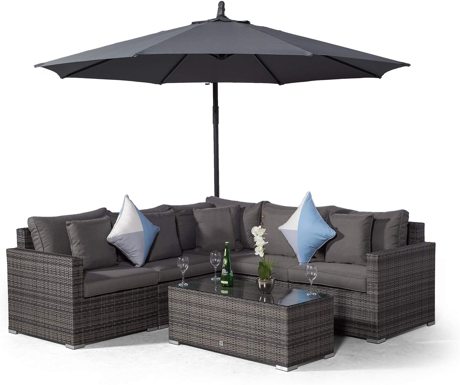 Giardino Havana 5 Seat Grey Rattan Corner Sofa Set + Large Coffee Table + Parasol + Outdoor Furniture Cover | L Shaped Outdoor Corner Sofa | 7 piece Patio Poly Rattan Garden Sofa Set with Sun Lounger