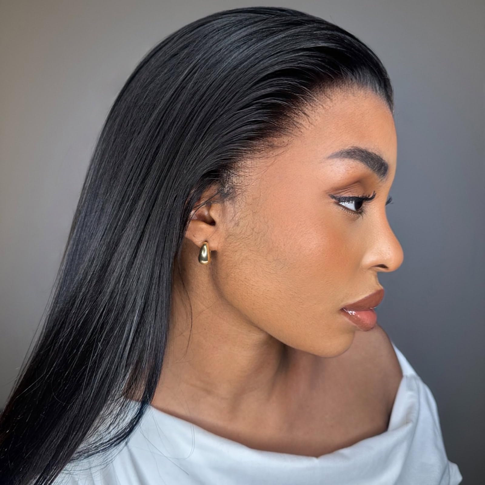 WOWANGEL 180% Density Ultra-thin Skinlike Real HD Lace Front Wig, 13x6 Super Natural Self Growing Hairline Pre-plucked Bleached Knots Swiss HD Lace Front Wigs 12A Human Hair Straight 22 Inch — image 1