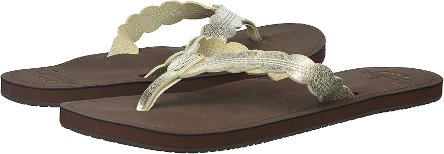 reef cushion celine champagne