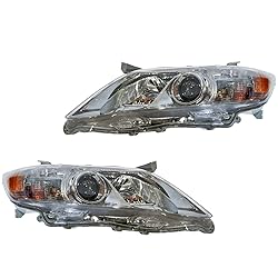 TRQ 2 Piece Headlight Assembly Set Driver