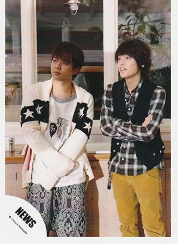 Amazon 手越祐也 増田貴久 テゴマス News 公式生写真 目線若干左方向 手越腕組み アイドル 芸能人グッズ 通販