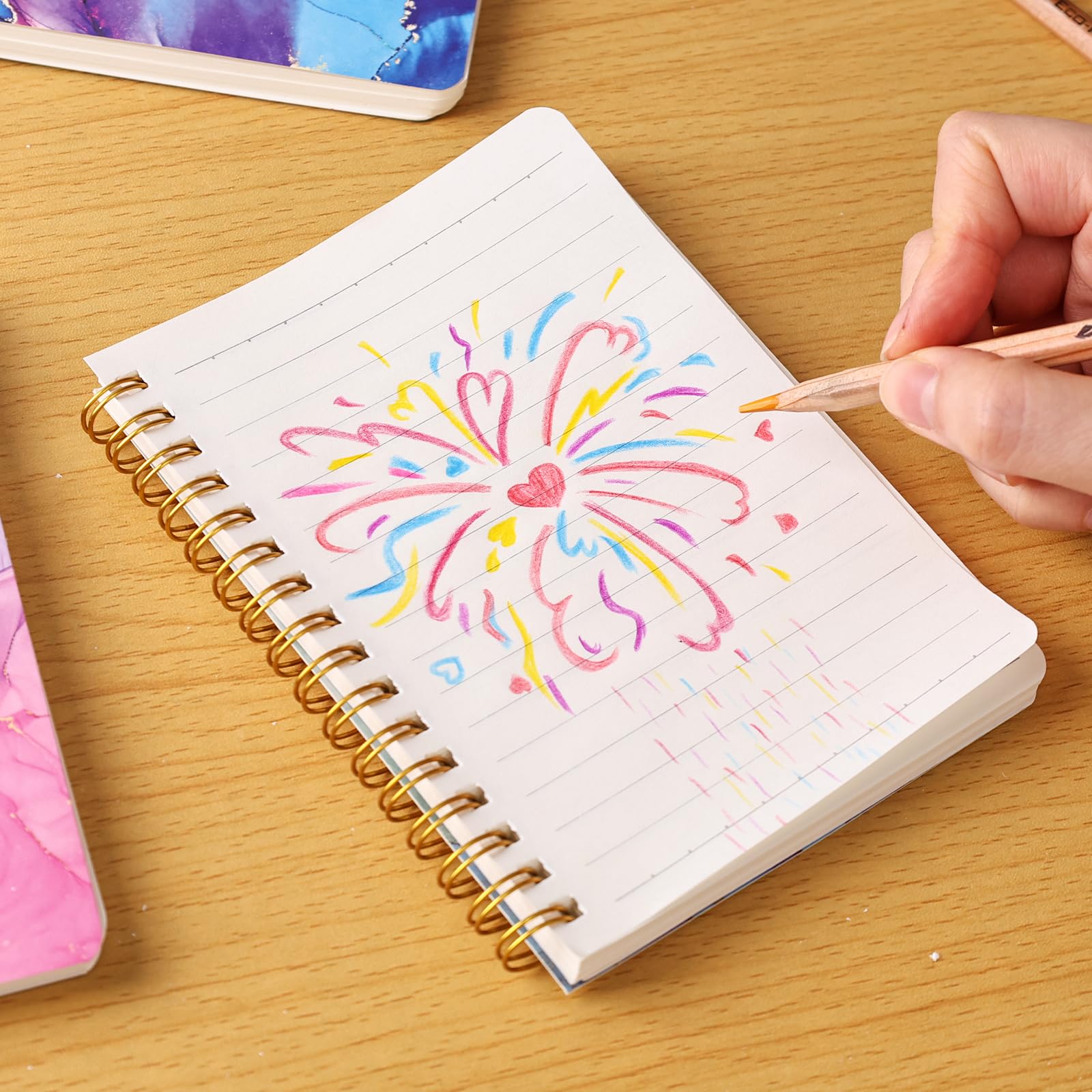 Koogel 4 Stück Mini-Spiralnotizbuch, A6 Marmorierte Taschennotizbücher Kleines Notizblock für Frauen als Geschenk für Büro und Schule