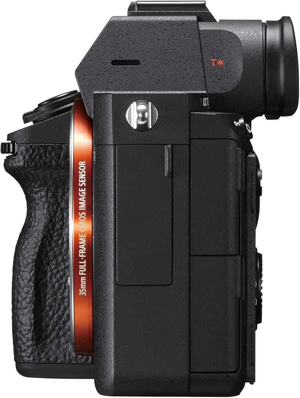 Alpha 7 III Fotocamera full frame con obiettivo 28-70 mm – 24,2 MP, video 4K, autofocus veloce da 0,02 s, scatto continuo da 10 fps, stabilizzazione a 5 assi, ideale per foto e video