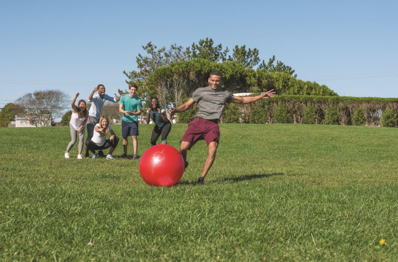 Wicked Big Sports Kickball-Supersized Kickball Outdoor Sport Tailgate Backyard Beach Game Fun for All: Toys & Games