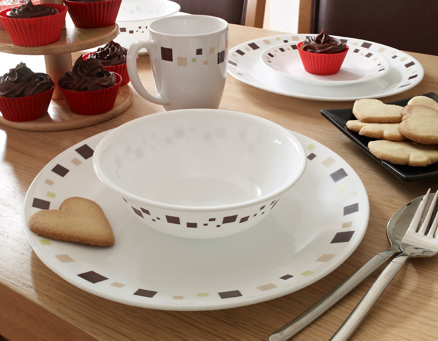 Geometric Dinnerware & Mikasau0026reg; Geometric Circles 16Piece