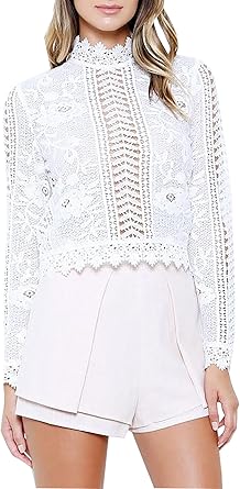 tee shirt blanc avec dentelle