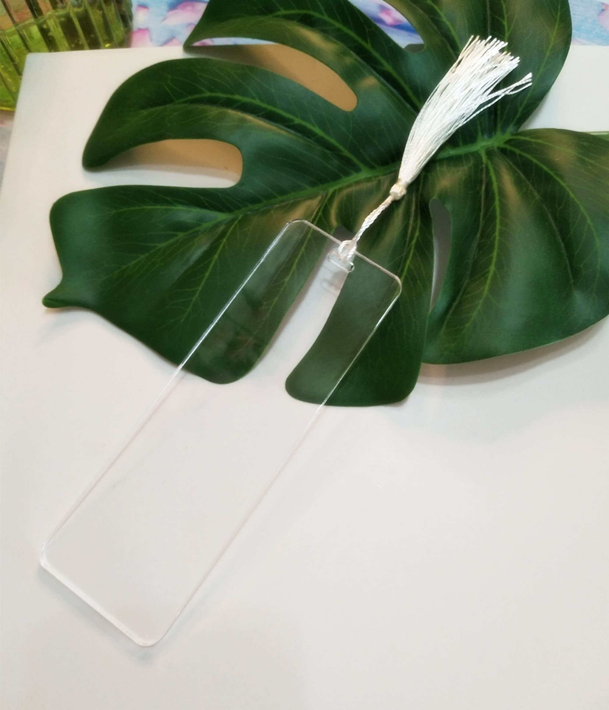 10pcs Acrylic Rectangular Bookmark Banks,Blank Acrylic Sheet,Acrylic Blank Bookmark with Tassels for DIY Projects and Present Tags (Clear)