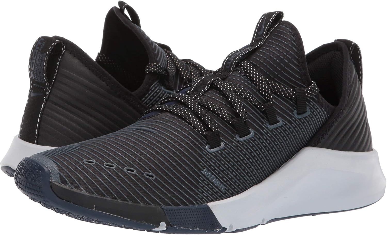 nike air zoom elevate mtlc