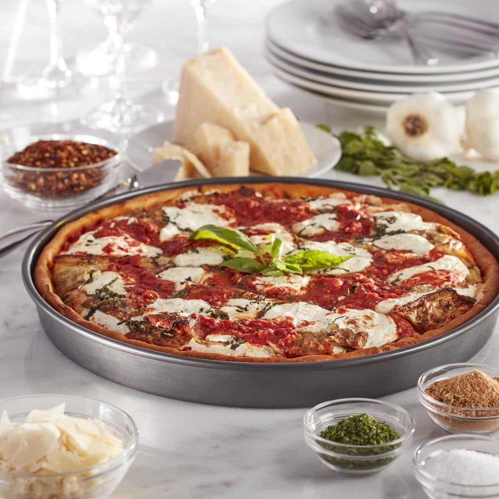 Chicago Metallic Deep Dish Pizza Pan, 14-Inch diameter: Kitchen & Dining