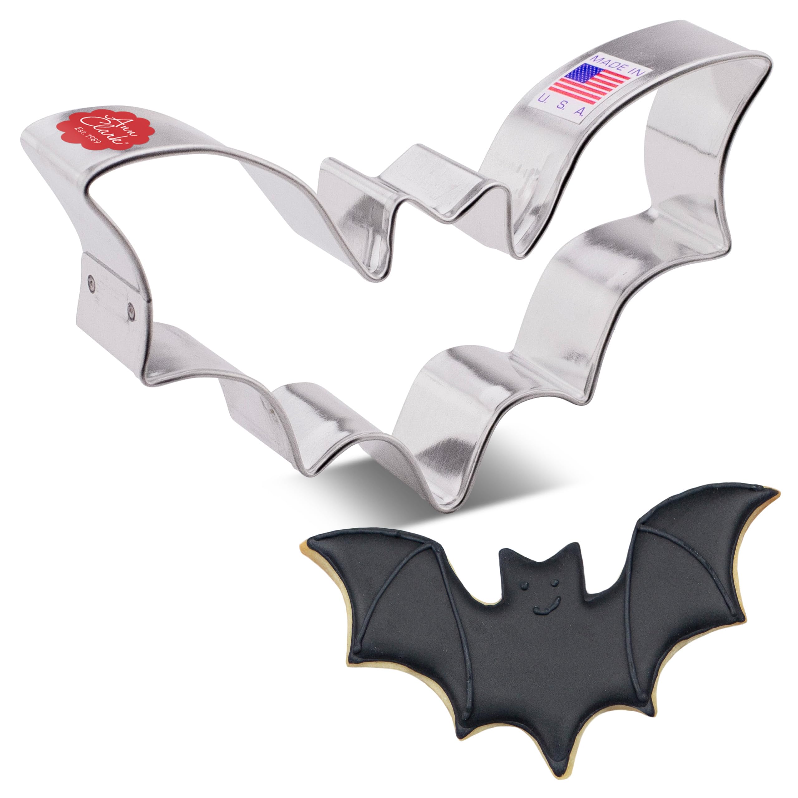 Bat Cookie Cutter 12.45 cm, Made in USA by Ann Clark
