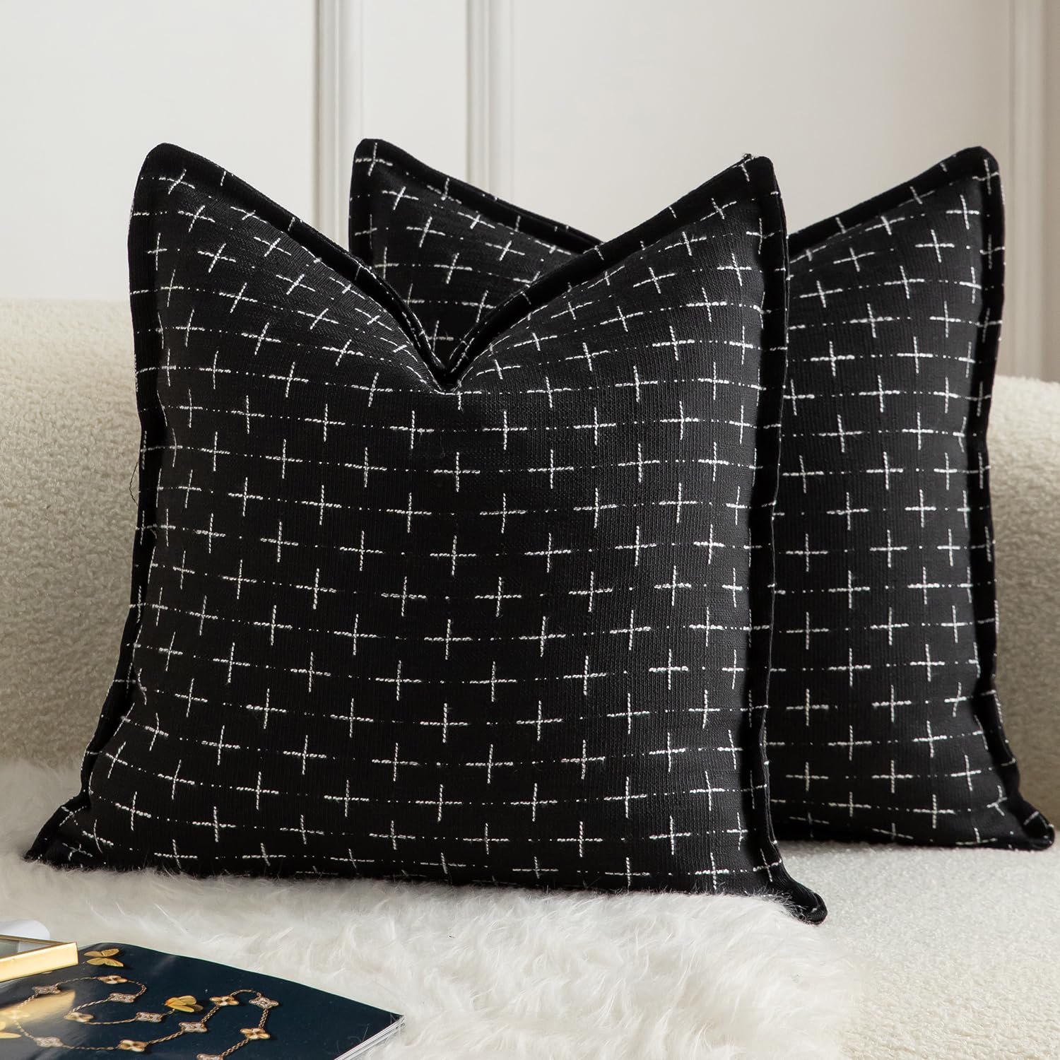 Mandioo Pack of 2 Burlap Linen Cushion Covers Woven Textured Modern Farmhouse Throw Pillow Cases Decorative Couch Sofa Bed Living Room 16 x 16 Inch 40x40 cm Black