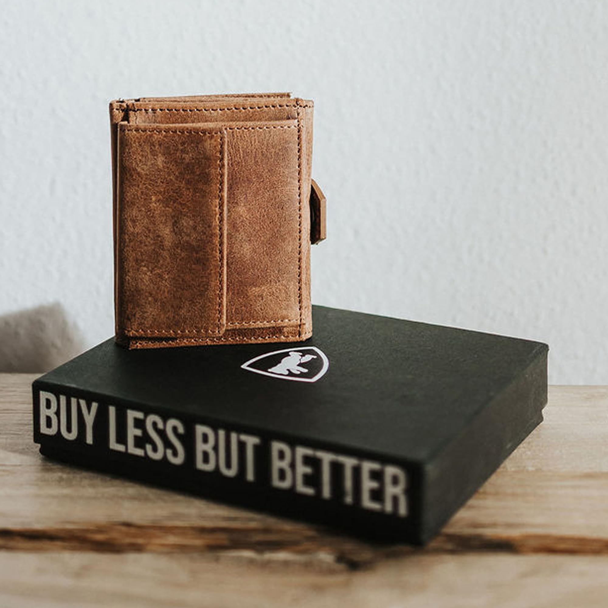 Berliner Bags Vintage Slim Wallet Hamburg, Geldbörse Mini Portmonee aus Leder, Geldbeutel mit TÜV-geprüftem RFID-Schutz, für Herren - Braun 2