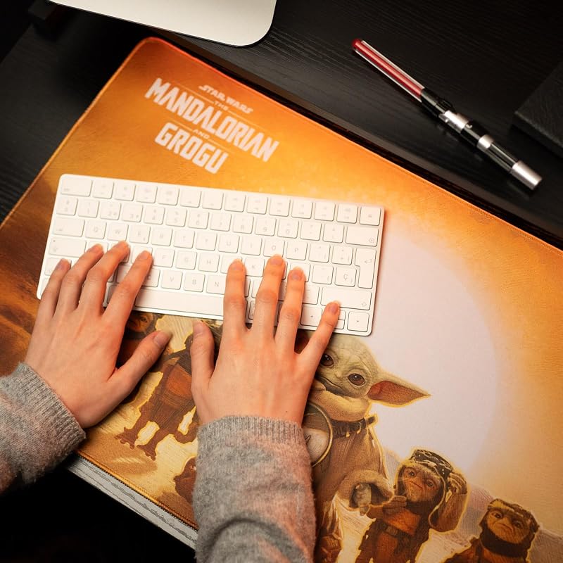 XXL The Mandalorian and Grogu Mouse Pad - Tapete de secretária Protetor de secretária: Impermeável e antiderrapante (80X35 cm)