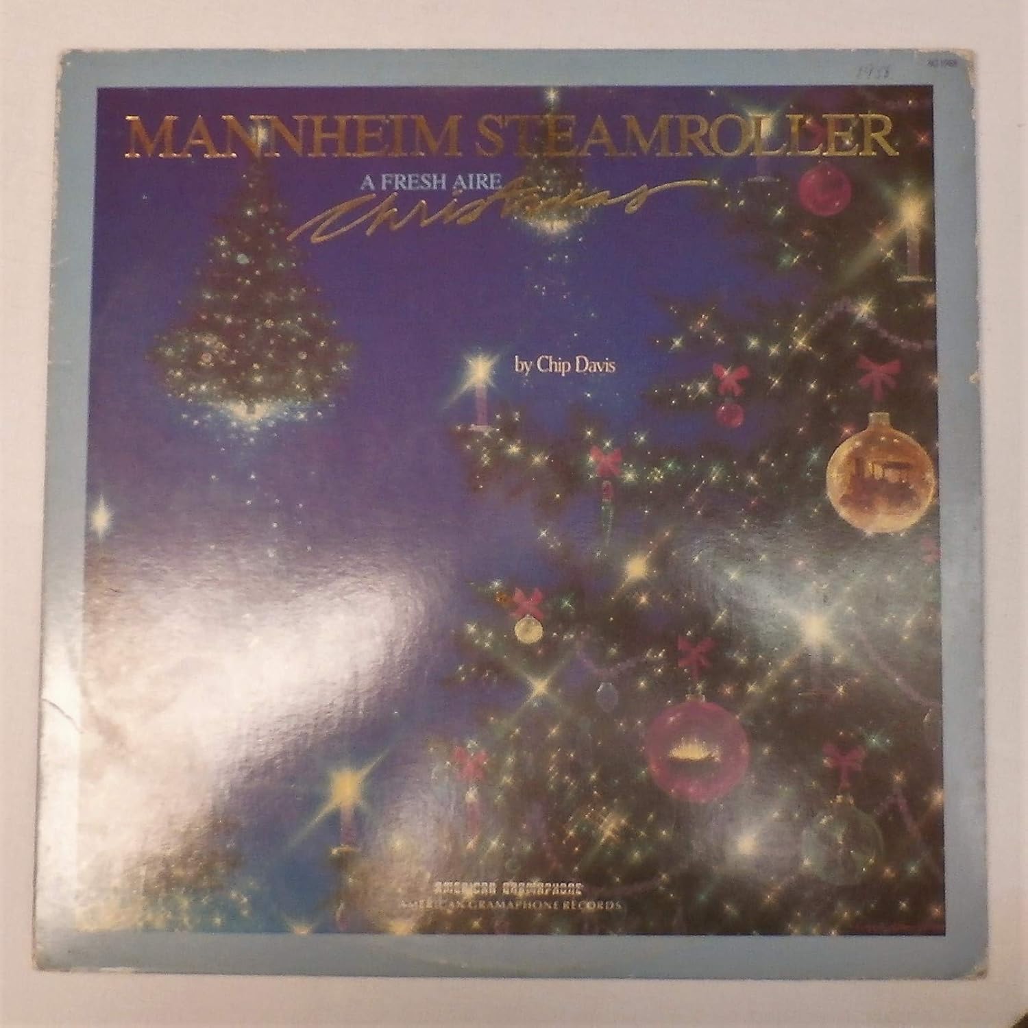 Christmas crosby bing albums essential Maheim Steamroller - Manheim Steamroller Christmas - Amazon.com Music