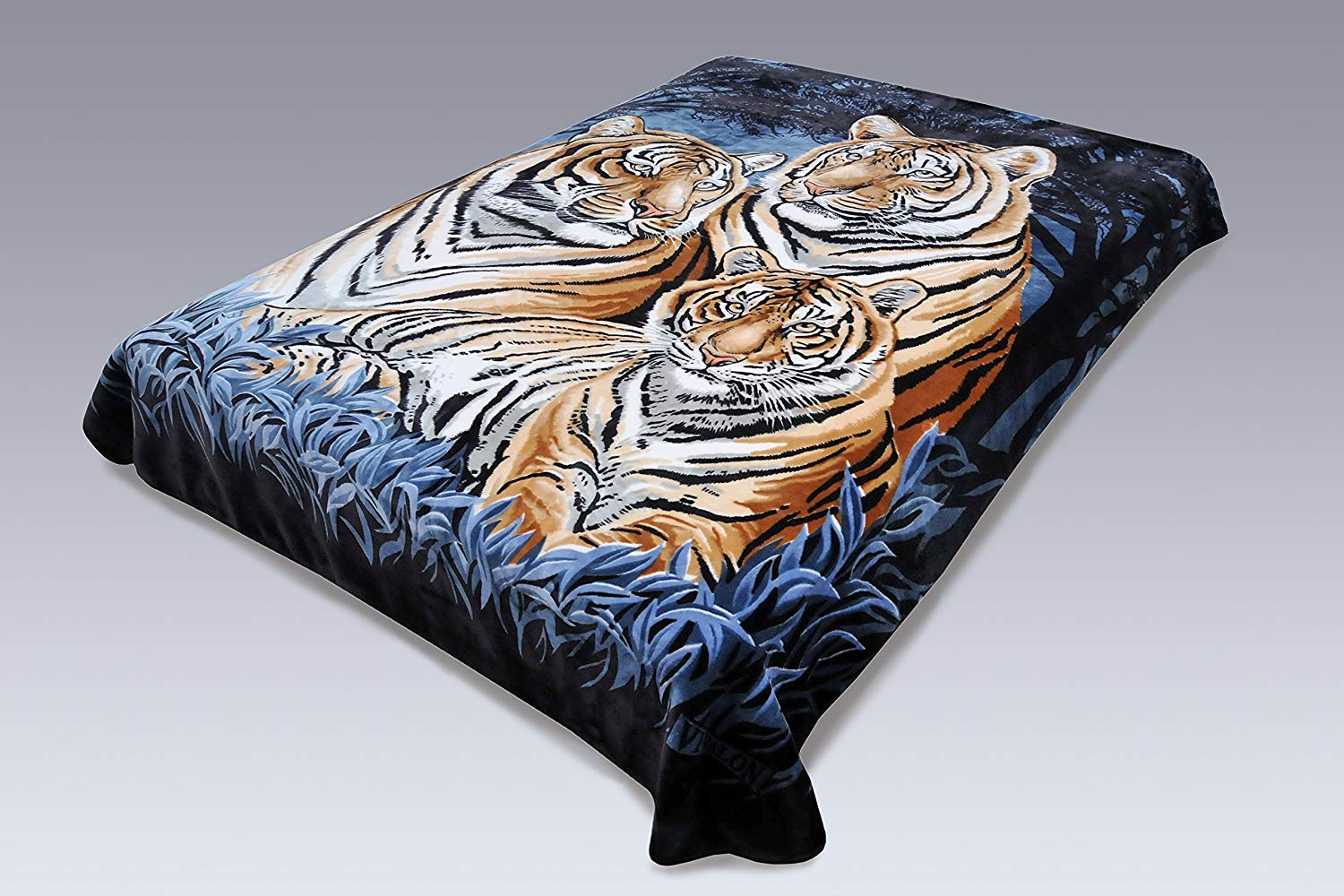 Solaron Korean Super Thick Heavy Weight Mink Blanket (King, 3 Tigers