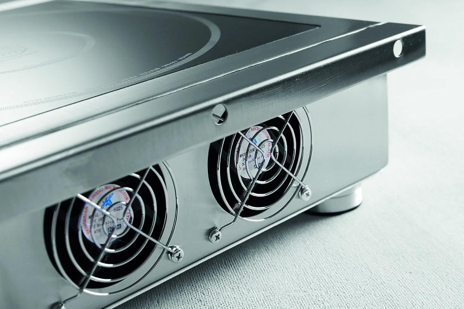 Hendi 3500 D Induction Cooker, Stainless Steel, 340x440x(h) 120 mm - Image 4