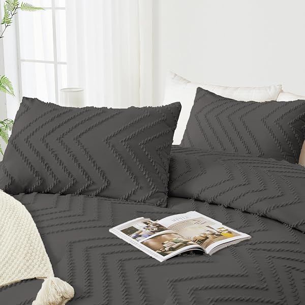 ANDENCY DARK GREY OVERSIZED SUPER KING COMFORTER SET 120X120, EXTRA LARGE KING SIZE COMFORTER OVERSIZE BOHO SOFT WARM BEDDING COMFORTER SETS, 3 PIECES AESTHETIC CHEVRON TEXTURED BEDDING SET