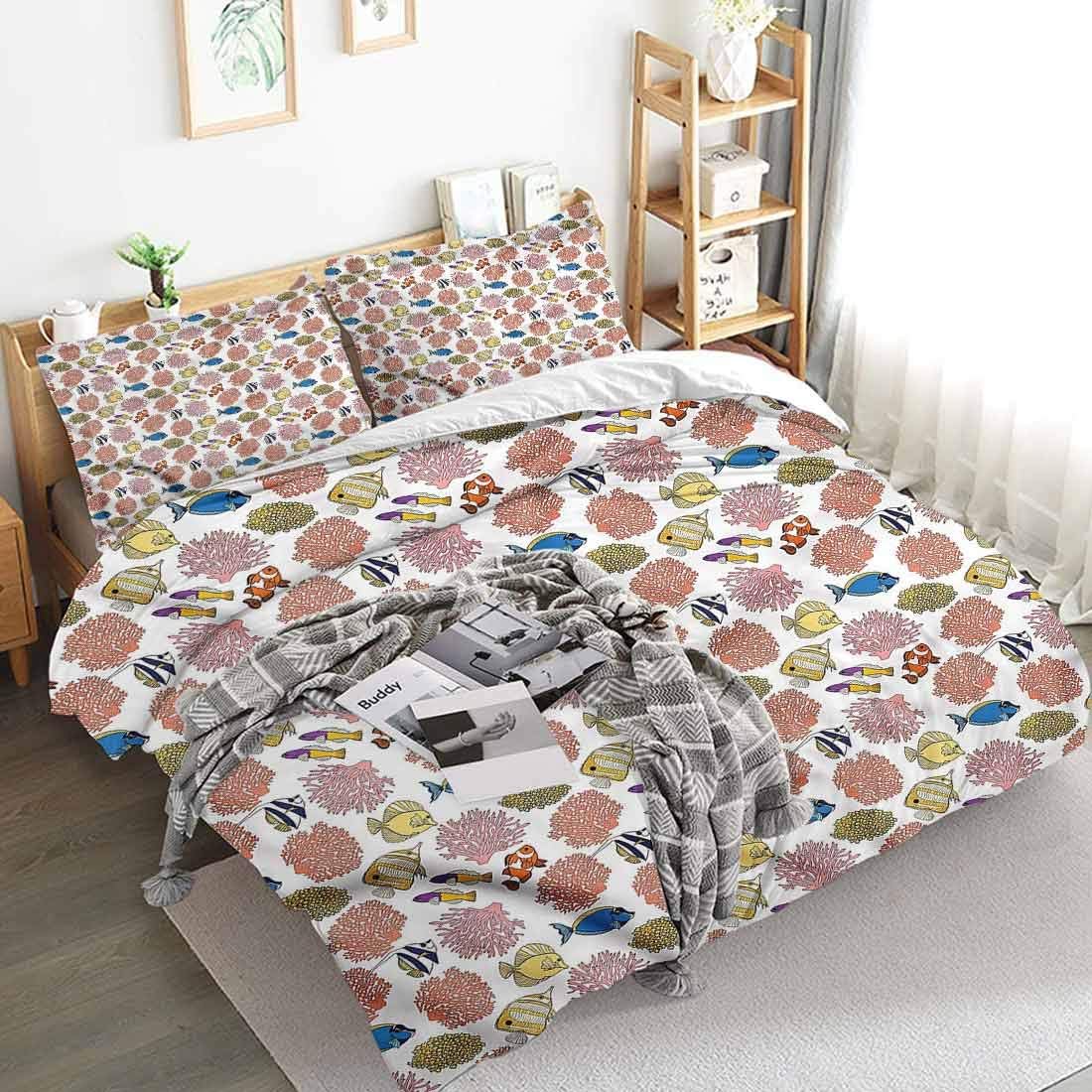 Mozenou Extra Large Duvet Cover Aquarium Tropic Fishes Coral Reef 100% Polyester Bedding, 1 Duvet Cover and 2 Pillowcases, Zip Closure 104x89 inch