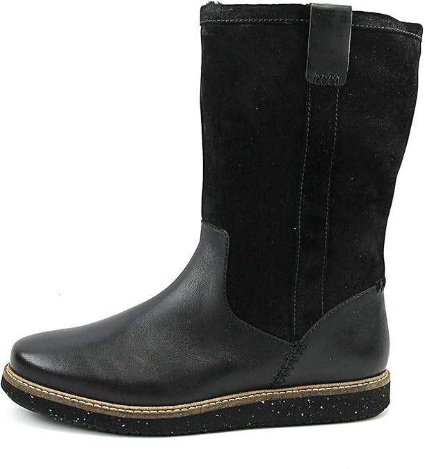 clarks womens mid calf boots