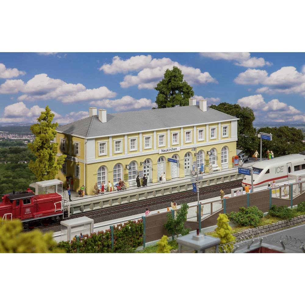 Faller 110119 Neukrichen Station HO Scale Building Kit