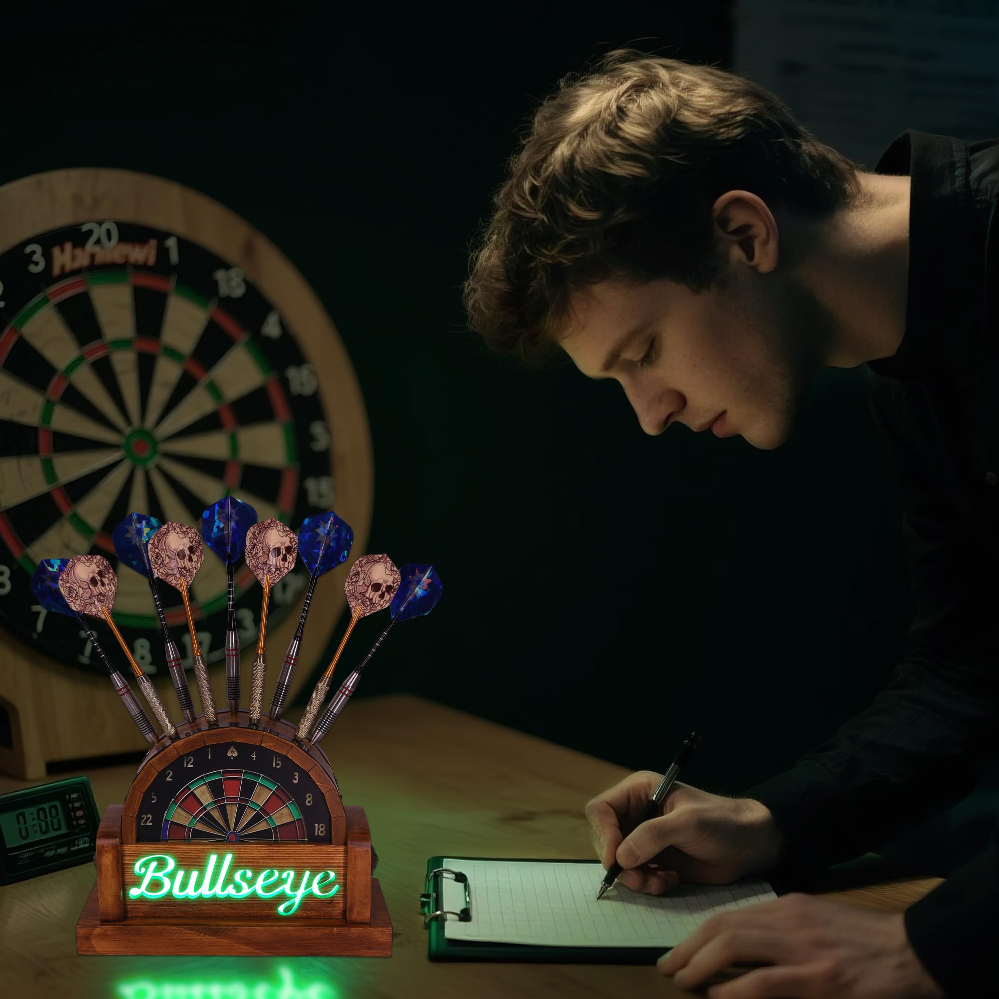 CoolGift Mart Beleuchteter Dart-Ständer, hölzerne Dart-Halter mit USB betrieben hält 9 Darts, Weihnachten Geburtstag Geschenke für Darts-Enthusiasten 2