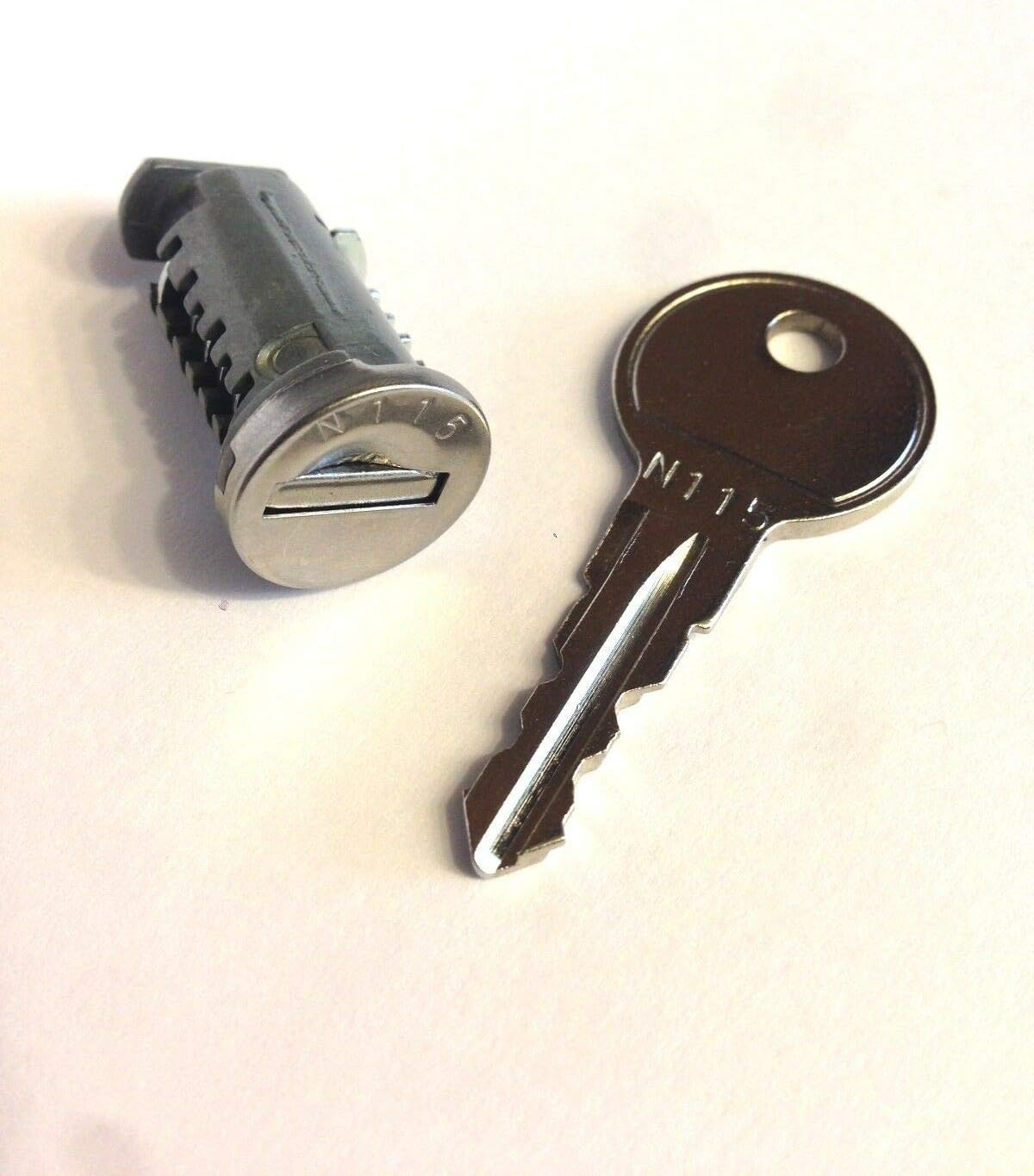 thule key lock