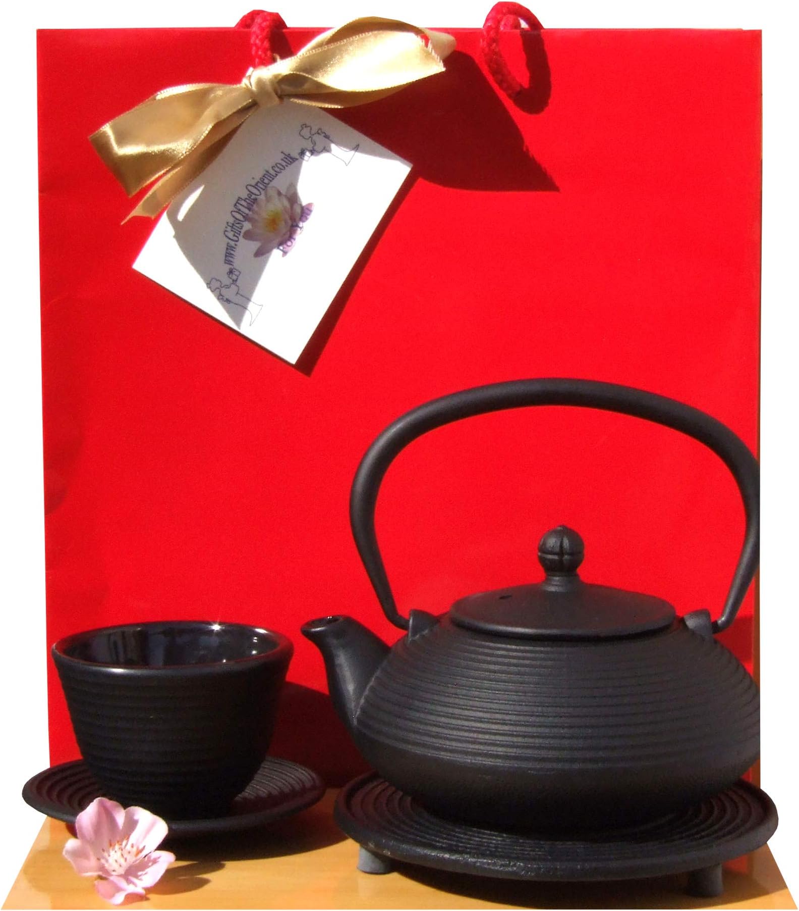 Gift Bag - Cup Trivet & Cast iron black Zen Ripple tea pot kettle 0.4 litre - a one person teapot - Japanese style Tetsubin