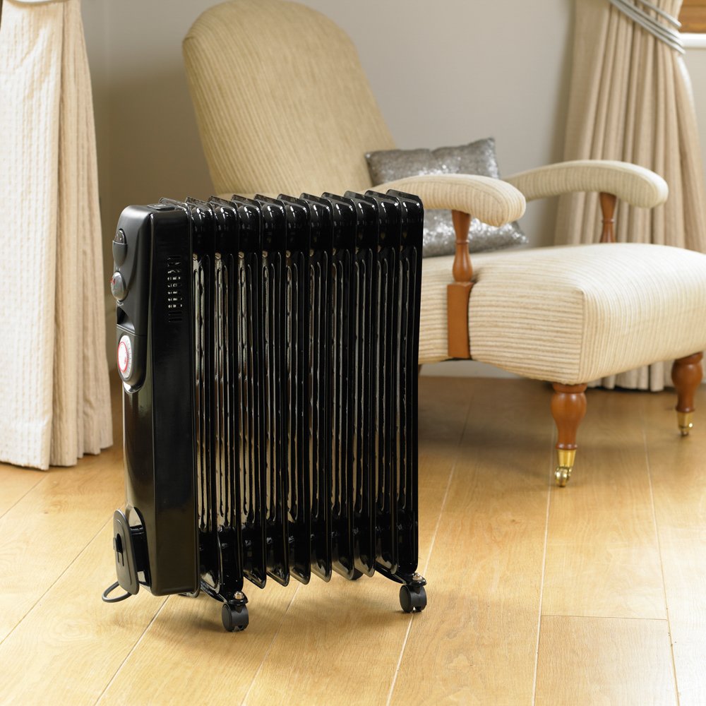 Limitless 2500W Black 11 Fin Oil Filled Radiator with Timer Electric