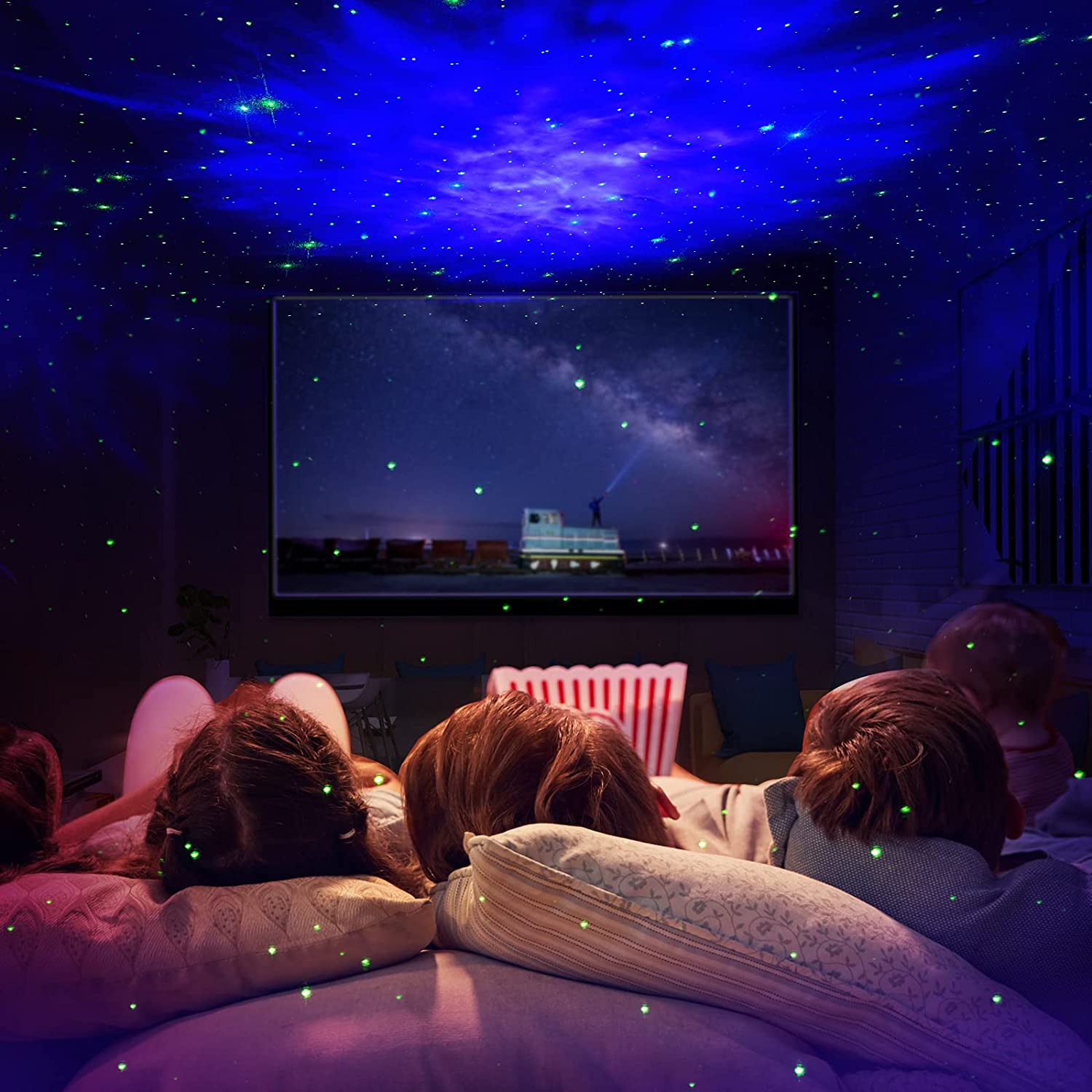 SFOUR Astronaut Galaxy Projector Night Light，Lights for Bedroom,Kids Room Decor Aesthetic, Adjustable Head Angle,Gift for Kids Adults Home Party Ceiling Decor，Christmas Gift