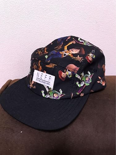 Amazon Co Jp タグつき Neff Toy Story トイストーリー キャップ 帽子 ディズニー ホビー 通販