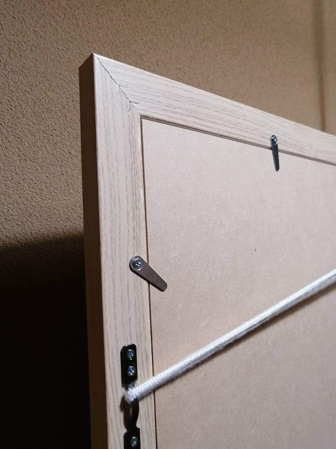 Amazon Co Jp 記念メダル収納ケース 113個収納 吊り下げ額縁 家電 カメラ