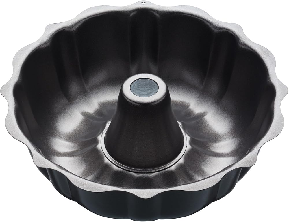 MasterClass 27 cm Fluted Ring Cake Tin with PFOA Free Non Stick Coating